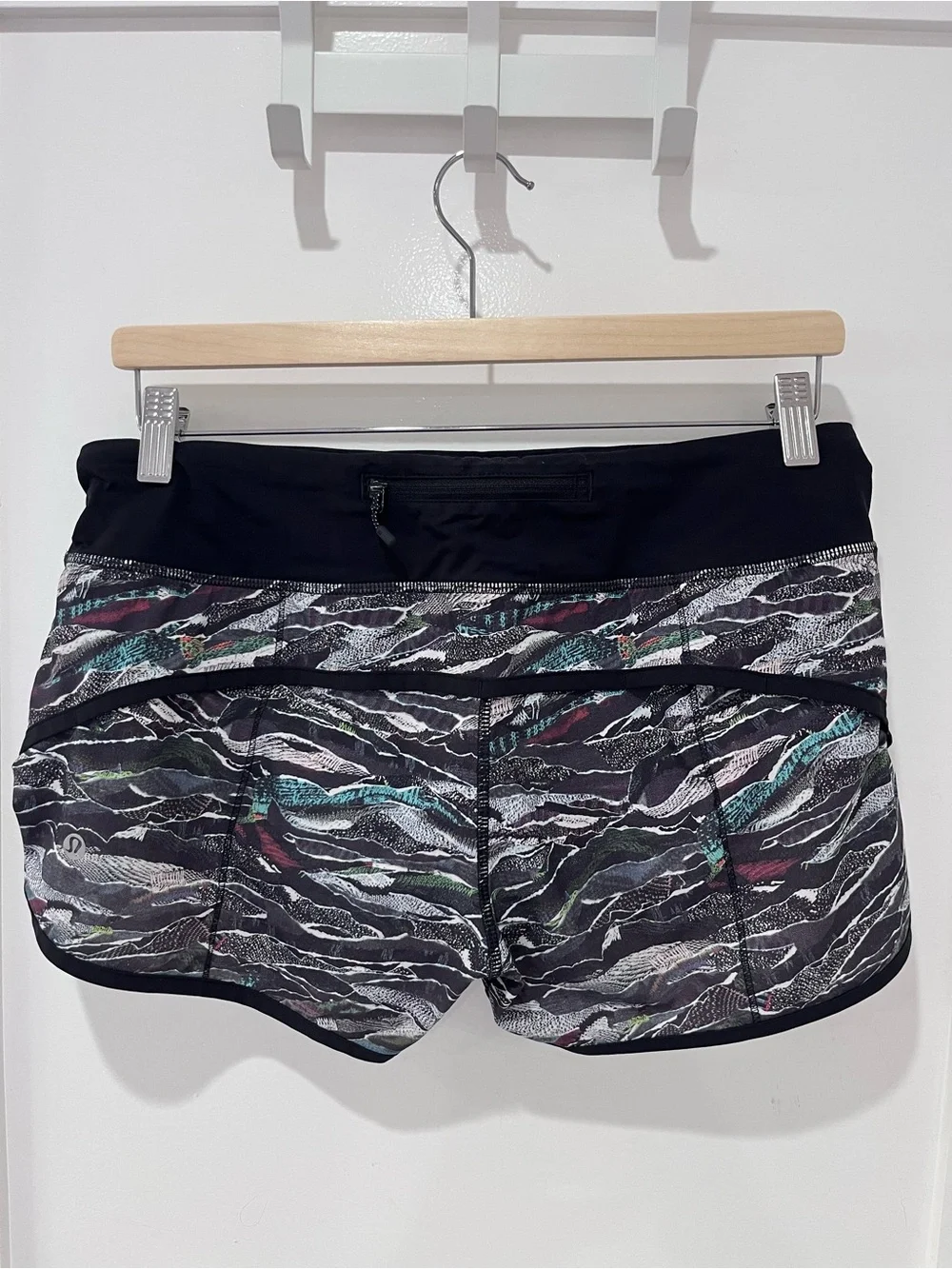 lululemon Speed Short 2.5”